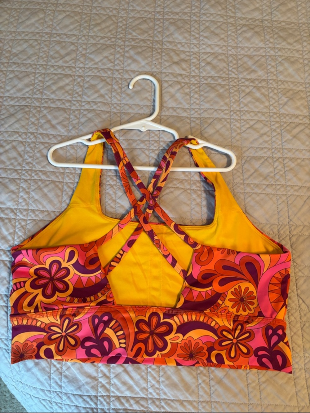 CVG Vibrant Floral Crisscross Sports Bra - Pink & Orange - Picture 2 of 3